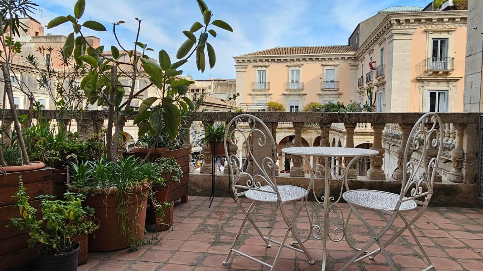 Bellini Inn Deluxe Catania Room photo